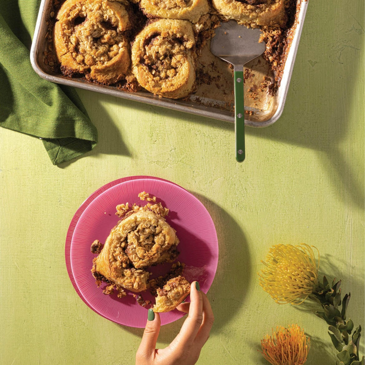 Oat Spice Crumble Biscuit Rolls