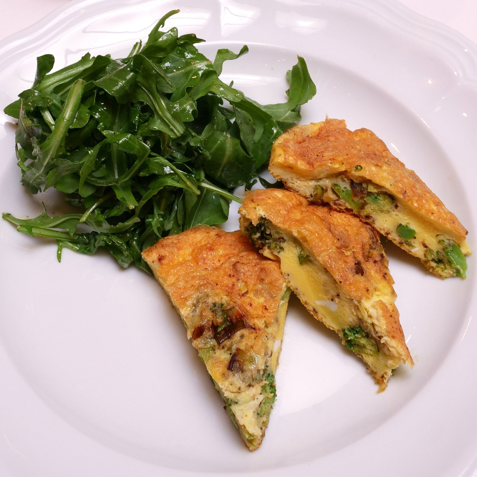 Cacio e Pepe Frittata with Leeks and Broccoli
