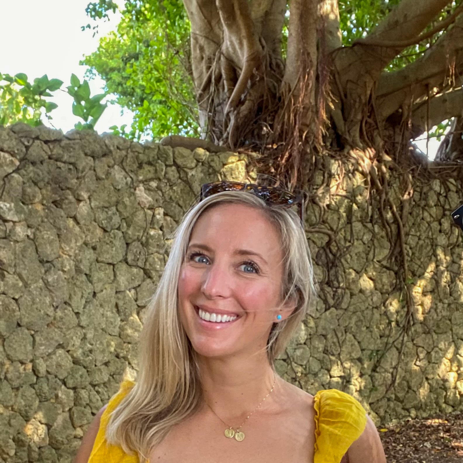 Jenny Boada Customer Support & Creative Content at Burlap & Barrel