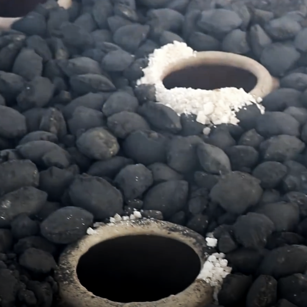 Black Mineral Salt - Burlap & Barrel