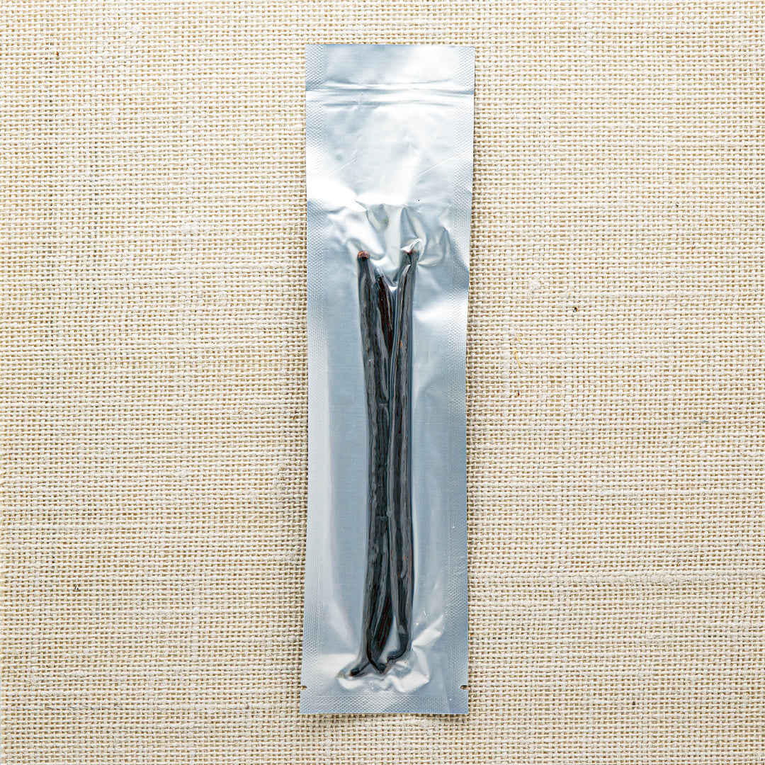 Nyanza Vanilla Beans • Single Origin Tanzanian Vanilla | Burlap