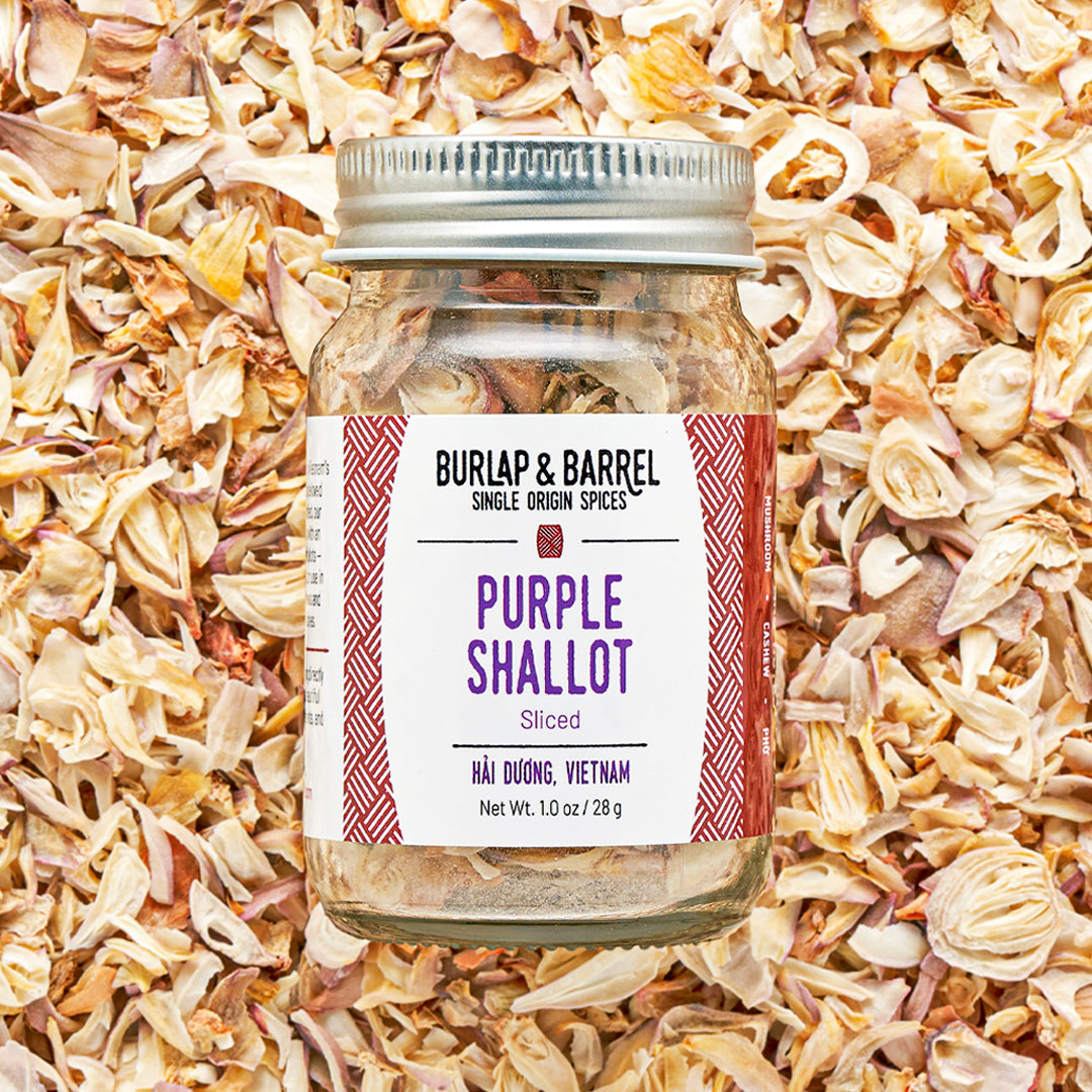 Purple Shallot Slices - 1.0 oz glass jar
